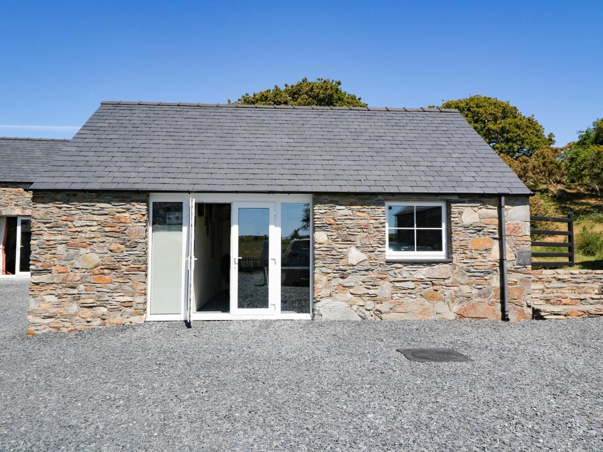 Holiday home Garth Morthin The
